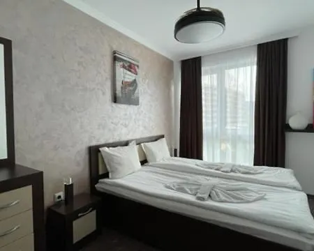 Plaza 17 Апартаменты