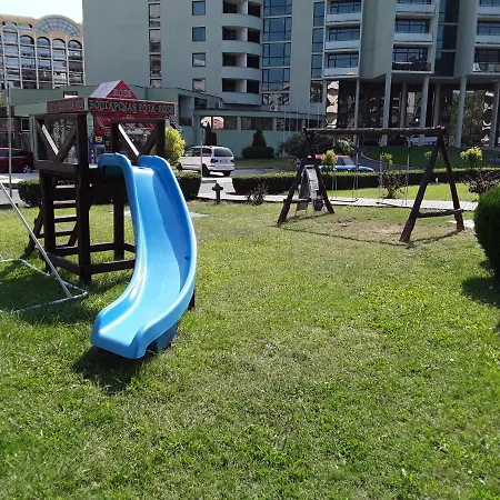 Апартамент Plaza 17 Слънчев бряг